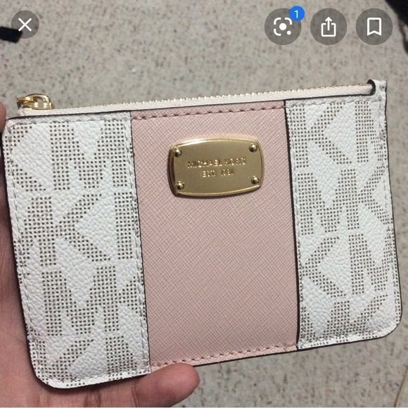 ISO - Picture 2 of 4